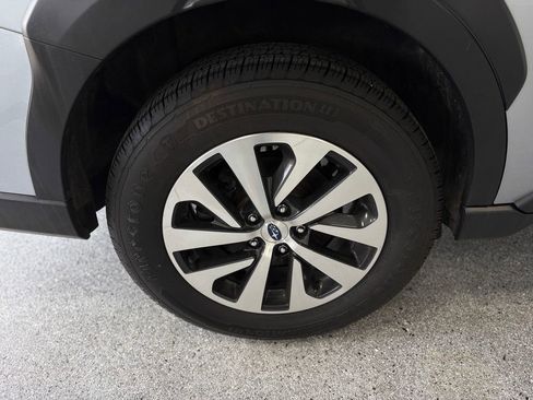 Used 2023 Subaru Outback Premium image 26