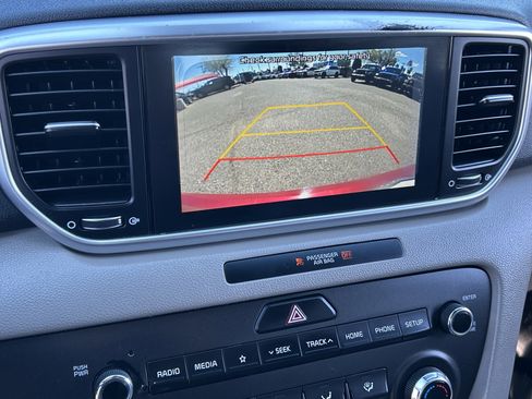 Used 2021 Kia Sportage S image 28