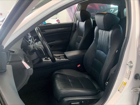 Used 2021 Honda Accord Sport Special Edition image 9