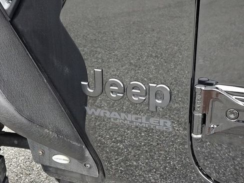 Used 2022 Jeep Wrangler Unlimited Sport AWD/4WD image 27