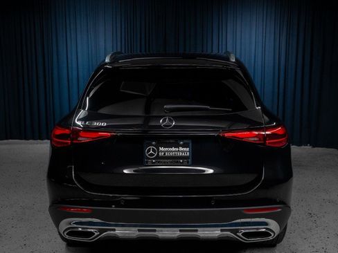 New 2026 Mercedes-Benz GLC 300 image 8