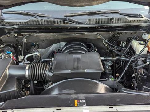 Used 2021 Chevrolet Silverado 2500 LT w/ Convenience Package image 29