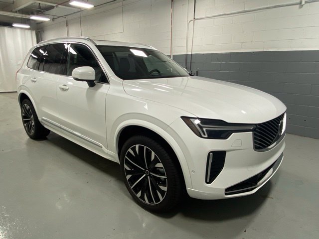 Used 2026 Volvo XC90 B6 Plus AWD/4WD image 4