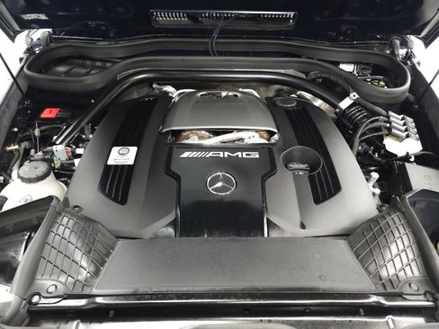 Used 2025 Mercedes-Benz G 63 AMG 4MATIC image 36