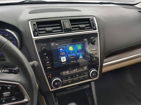 Used 2018 Subaru Outback 3.6R Limited image 20