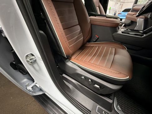 New 2026 GMC Sierra 3500 Denali Ultimate image 28