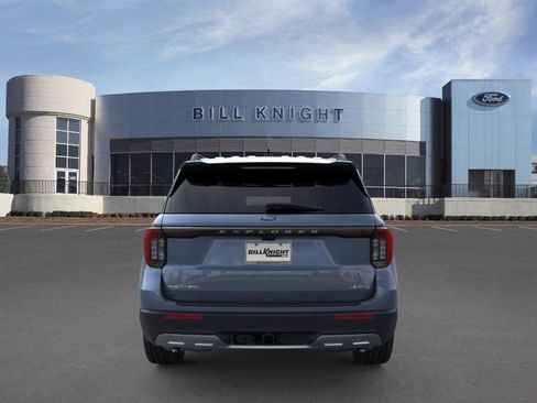 New 2026 Ford Explorer Active w/ Active Comfort Package image 6