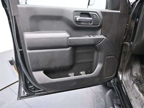 Used 2021 Chevrolet Silverado 1500 Custom w/ Rally Edition image 17