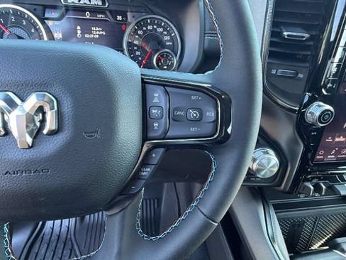 New 2026 RAM 1500 Laramie AWD/4WD image 32