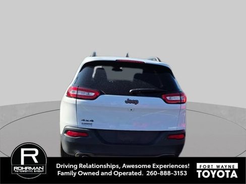 Used 2016 Jeep Cherokee 75th Anniversary AWD/4WD image 3
