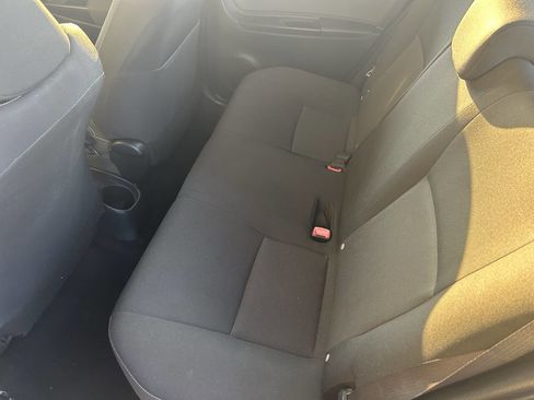 Used 2016 Toyota Yaris SE image 12