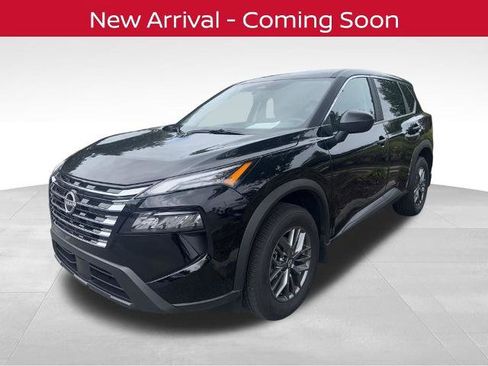 Certified 2026 Nissan Rogue S image 1