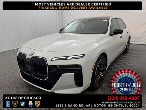 Used 2025 BMW 740i xDrive AWD/4WD image 1