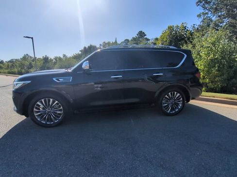 Used 2021 INFINITI QX80 Sensory w/ All-Season Package AWD/4WD image 5