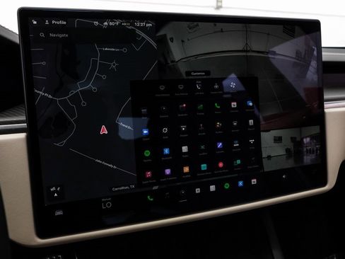 Used 2021 Tesla Model S Plaid image 34