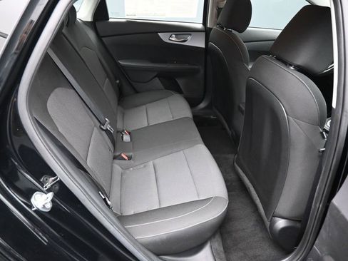 Certified 2023 Kia Forte LXS w/ LXS Technology Package FWD image 22