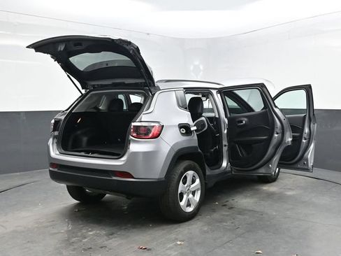 Used 2020 Jeep Compass Latitude w/ Cold Weather Group image 46