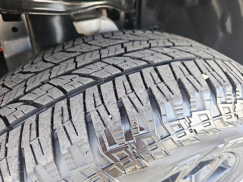 New 2026 Nissan Armada PRO-4X w/ Captain's Chari Seat Package image 12