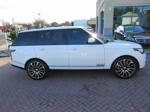 Used 2017 Land Rover Range Rover Supercharged image 82