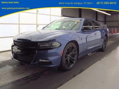 Used 2016 Dodge Charger SXT w/ Blacktop Package