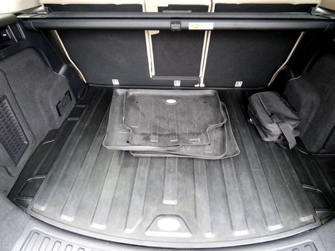 Used 2021 Land Rover Discovery Sport S image 58