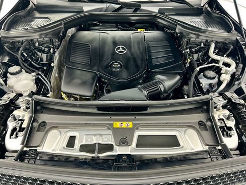 Certified 2026 Mercedes-Benz GLC 300 image 28