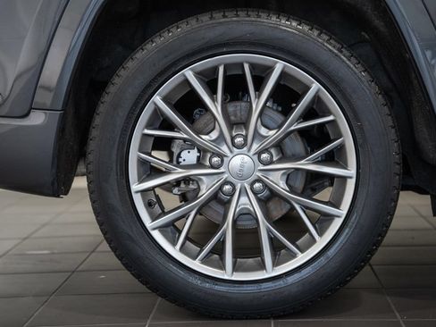 Certified 2023 Jeep Grand Cherokee Summit AWD/4WD image 19