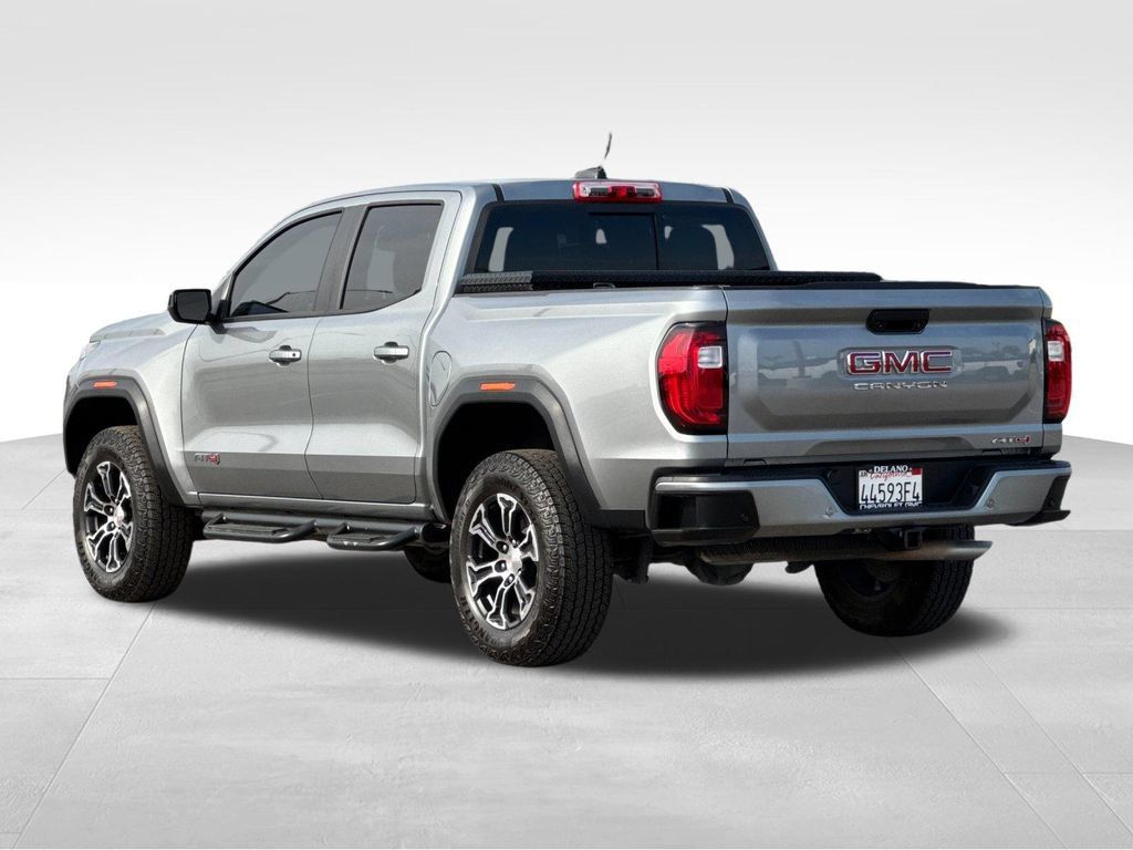 Used 2025 GMC Canyon AT4 AWD/4WD image 3