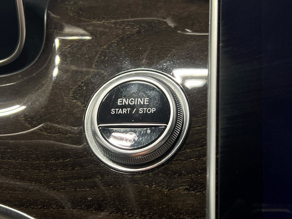 Used 2022 Mercedes-Benz C 300 4MATIC Sedan image 22