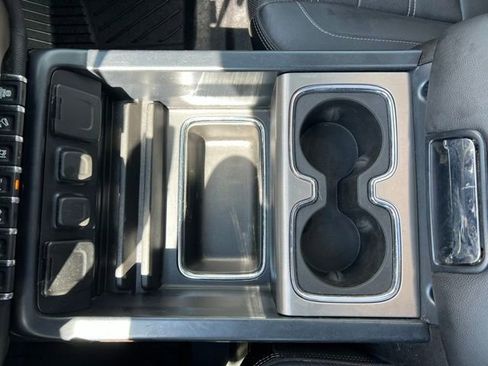 Used 2018 GMC Sierra 2500 Denali image 34