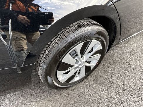 Certified 2025 Nissan Altima 2.5 S image 13