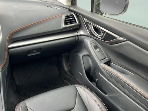 Used 2019 Subaru Crosstrek 2.0i Limited w/ Moonroof Package w/Navigation AWD/4WD image 13