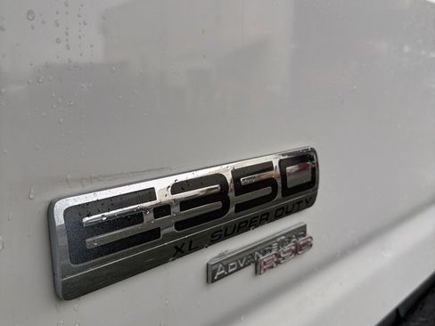 Used 2011 Ford E-350 and Econoline 350 XL w/ PWR Windows & Locks Group image 41