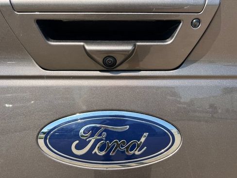 Used 2020 Ford F150 Lariat w/ Trailer Tow Package AWD/4WD image 6