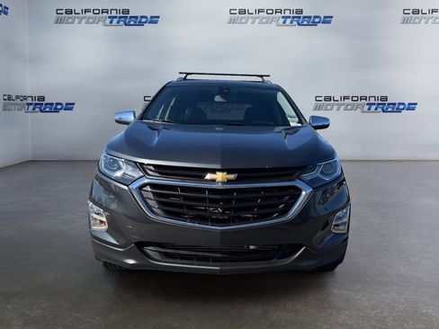 Used 2020 Chevrolet Equinox Premier image 2