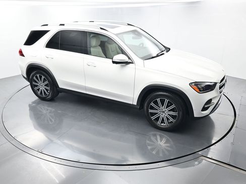 Used 2025 Mercedes-Benz GLE 350 4MATIC image 39