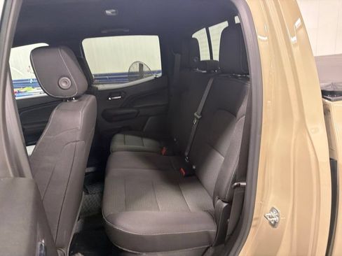 Used 2024 GMC Canyon Elevation w/ Convenience Package AWD/4WD image 12