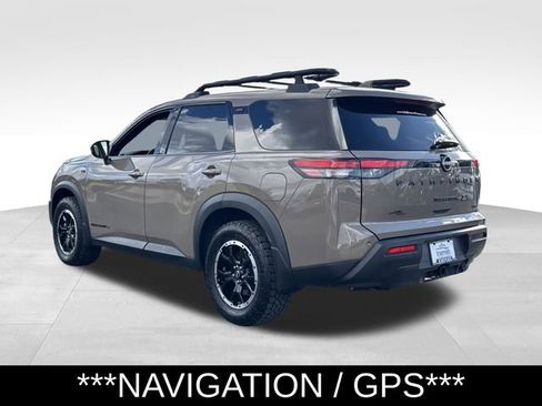 Used 2024 Nissan Pathfinder Rock Creek AWD/4WD image 6