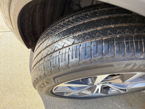 Certified 2024 Acura MDX SH-AWD w/ Technology Package image 12