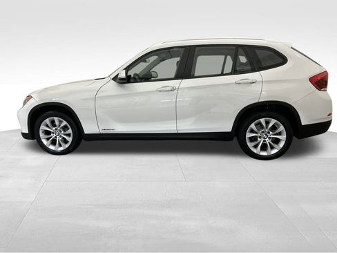 Used 2014 BMW X1 xDrive28i image 2