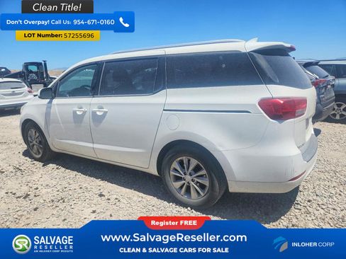 Used 2016 Kia Sedona LX w/ Option Group 020 FWD image 3