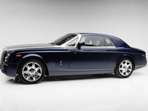 Used 2010 Rolls-Royce Phantom Coupe image 9