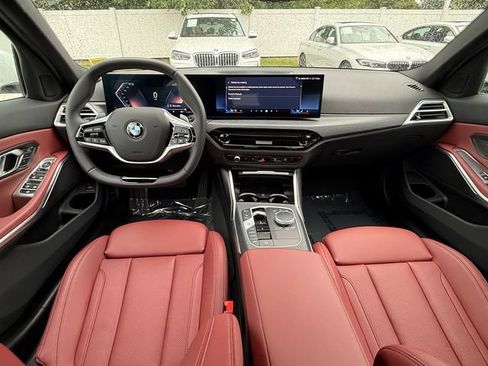 Used 2025 BMW 330i xDrive Sedan w/ Convenience Package AWD/4WD image 12