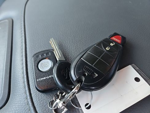 Used 2014 RAM 1500 Express image 99