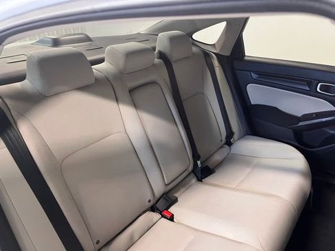 Used 2022 Honda Civic EX image 13