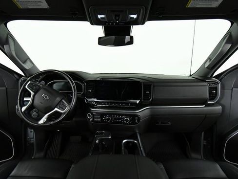 Used 2024 Chevrolet Silverado 1500 RST w/ Convenience Package II image 18