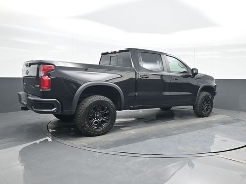 Used 2023 Chevrolet Silverado 1500 ZR2 w/ Technology Package image 7