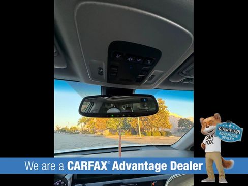 Used 2018 Toyota Camry SE w/ Moonroof Package FWD image 62