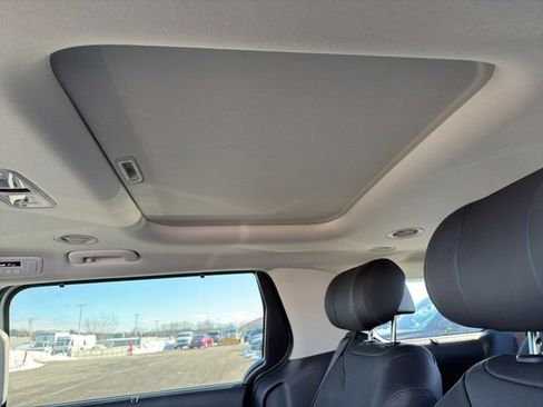 New 2026 Kia Carnival SX Prestige image 10