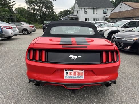 Used 2015 Ford Mustang Premium image 33